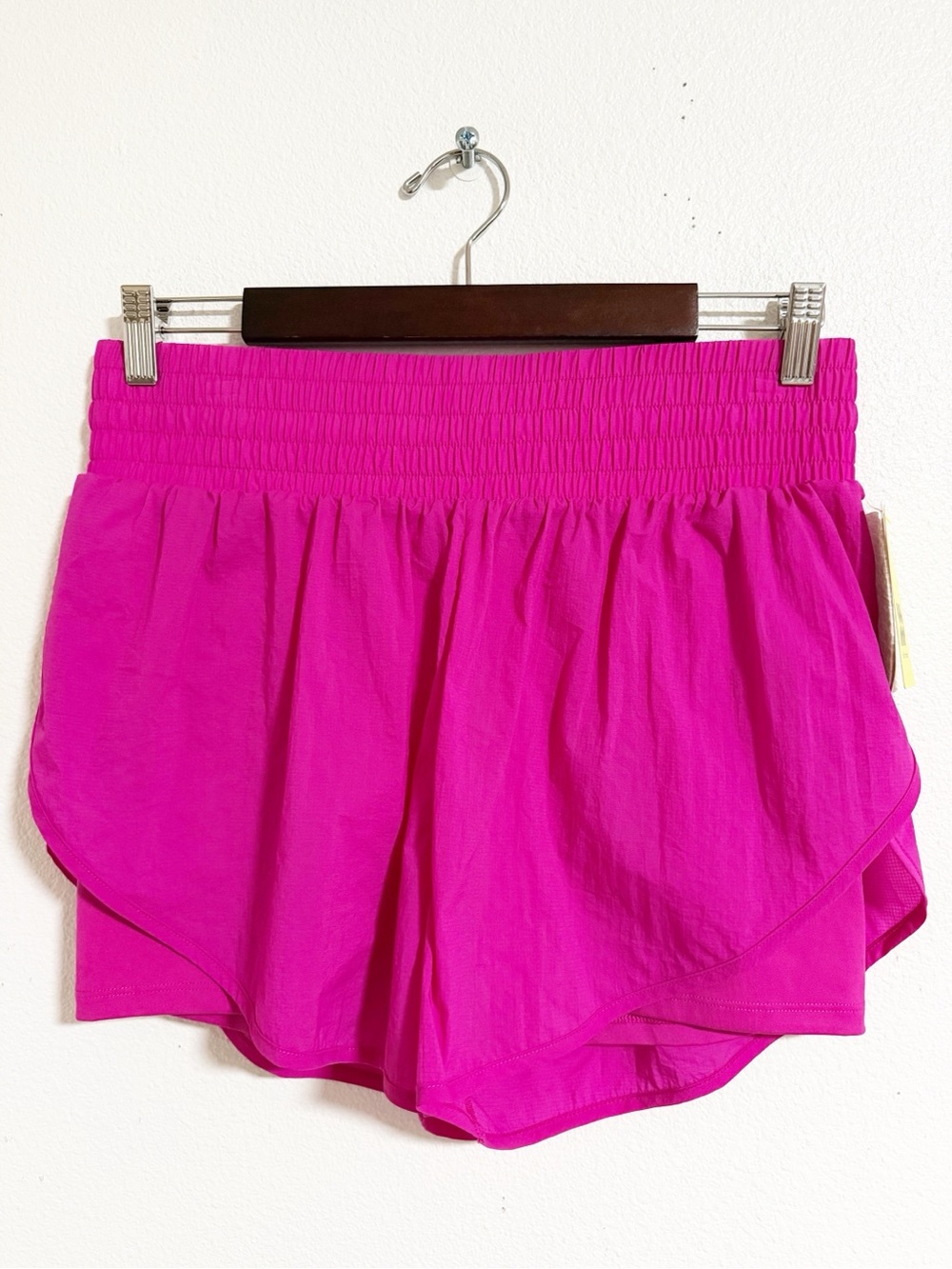 NEW All In Motion Translucent Tulip Hem Lined Athletic Shorts - Picture 1 of 9